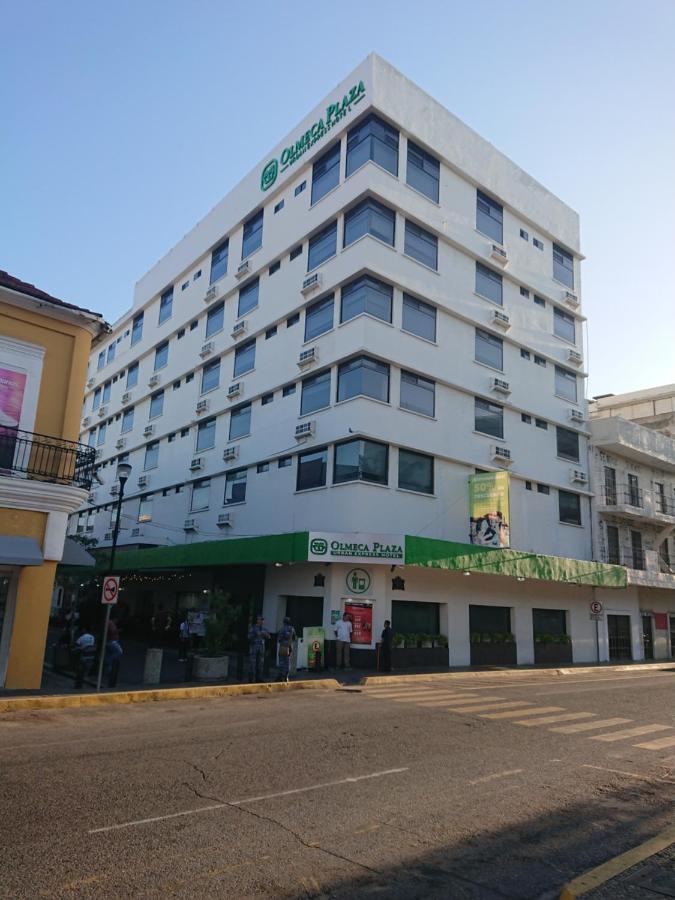 欧梅卡广场城市快捷酒店 比亚埃尔莫萨 外观 照片