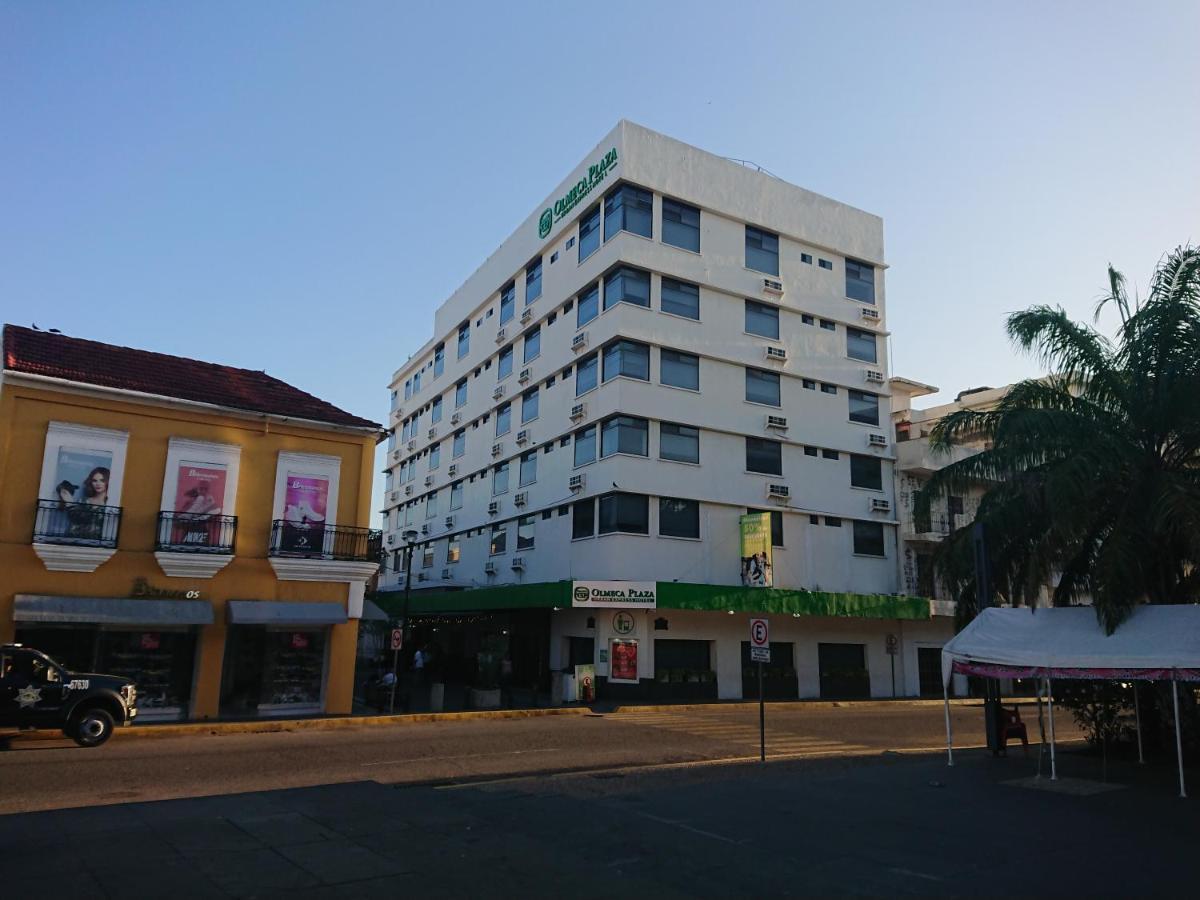欧梅卡广场城市快捷酒店 比亚埃尔莫萨 外观 照片